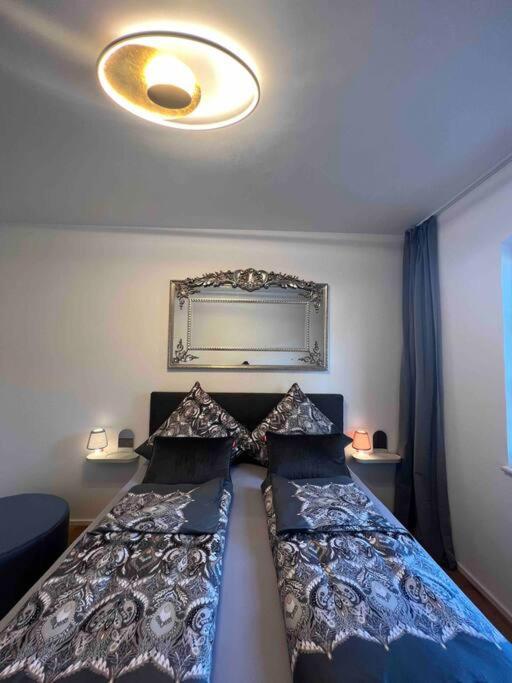 Apartment 4younic Billard * 2 Bedroom * 75-zoll Tv * Boxspringbett Glonn